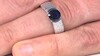 Bague en argent et Saphir bleu de Madagascar (de Melo Essence)