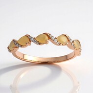 Anello in oro con Opale Australiano