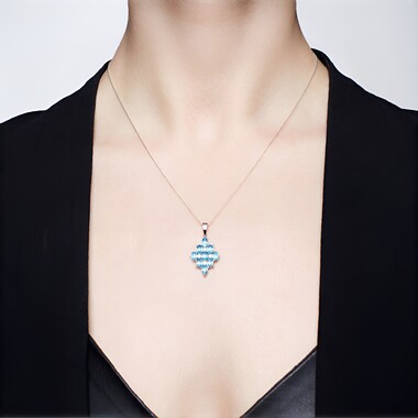 Colgante en plata con Zircón de Ratanak Kirí