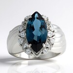 Bague en argent et Topaze bleu de Londres (de Melo Essence)