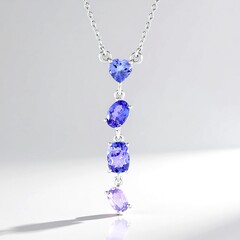Collana in argento con Tanzanite (non riscaldata)