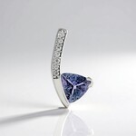 Ciondolo in argento con Tanzanite (non riscaldata)