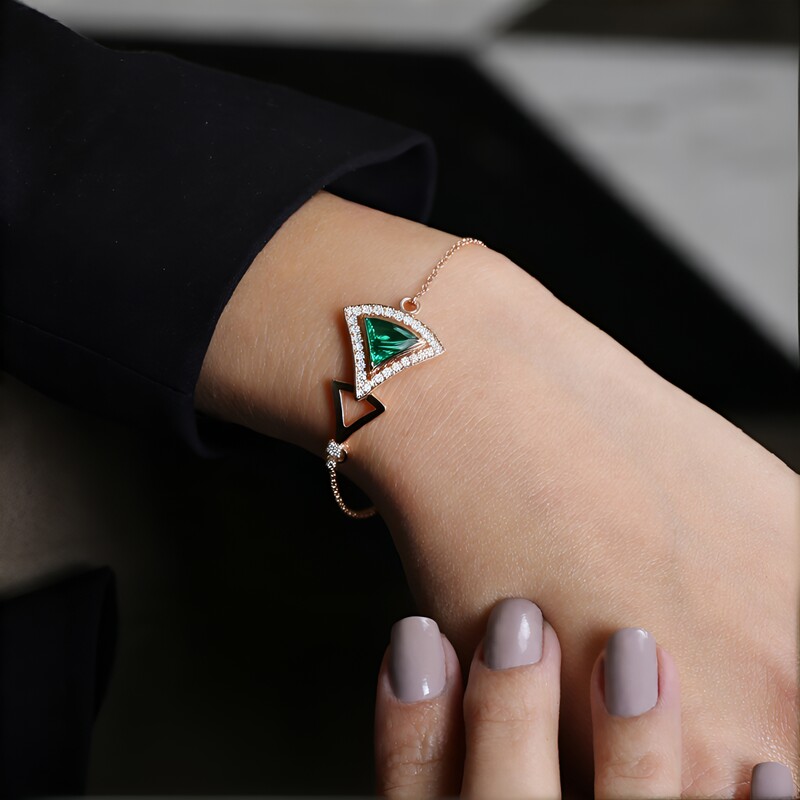 Bracciale in argento con Malachite (Adela Silber)