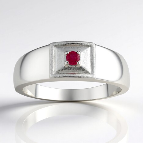 Anello in argento con Berillo Rosso
