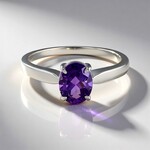 Anello in argento con Ametista Siberiana
