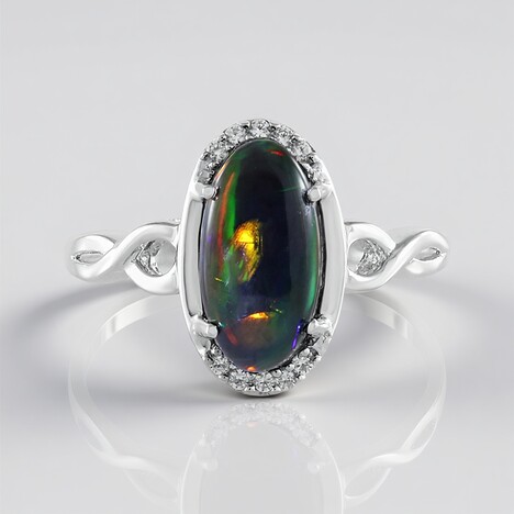 Anello in argento con Opale Mezezo