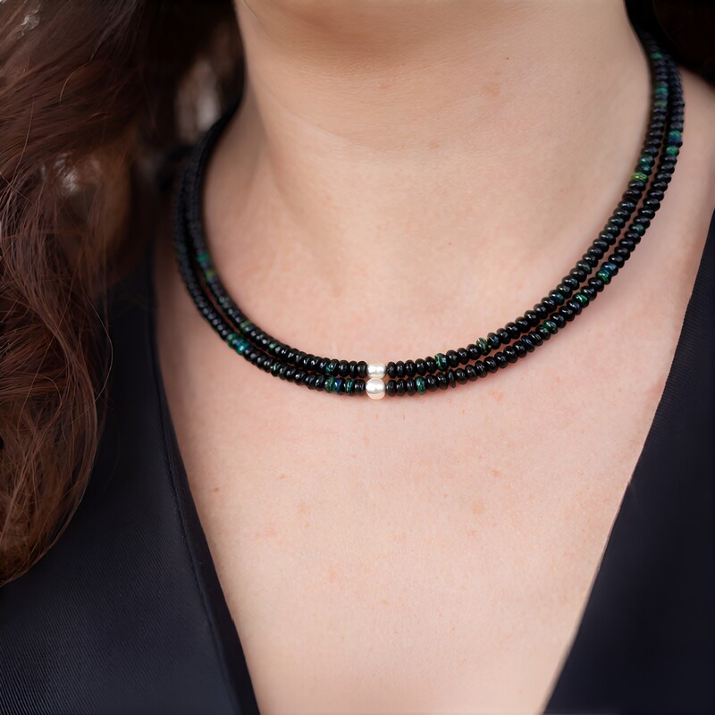 Mezezo-Opal-Stahlhalsreif (Riya)