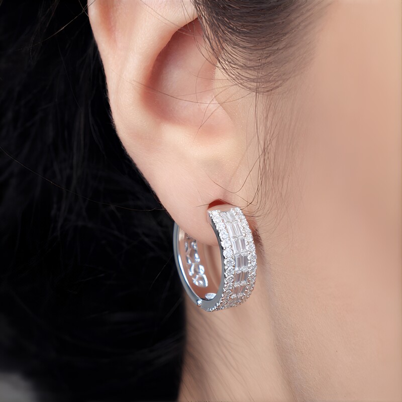 Pendientes en oro con Diamante SI2 (H) (CIRARI)