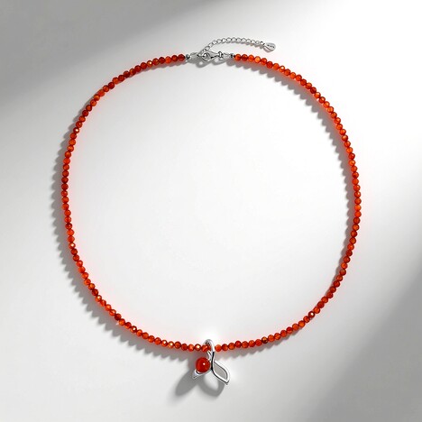 Collana in argento con Corniola