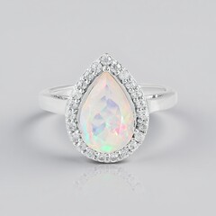 Bague en argent et Opale Welo