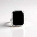 Anello in argento con Onice Nero (MONOSONO COLLECTION)