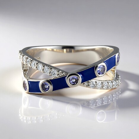 Anello in argento con Tanzanite
