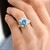 Anillo en plata con Topacio azul suizo (Annette classic)