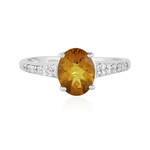 Anillo en plata con Escapolita
