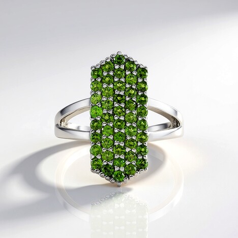 Anello in argento con Diopside Russo