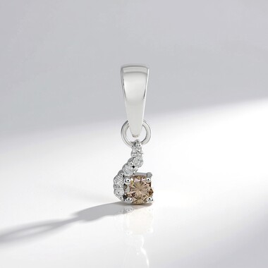 Ciondolo in argento con Diamante Champagne I2