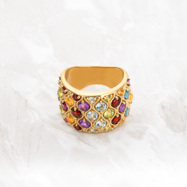 Anillo en plata con Topacio azul suizo