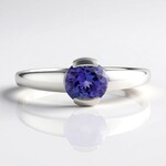 Bague en or et Tanzanite AAA