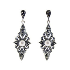 Zilveren oorbellen met Witte zoetwater kweekparels