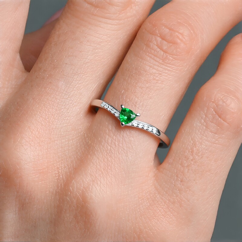 Tanzanian Tsavorite Silver Ring