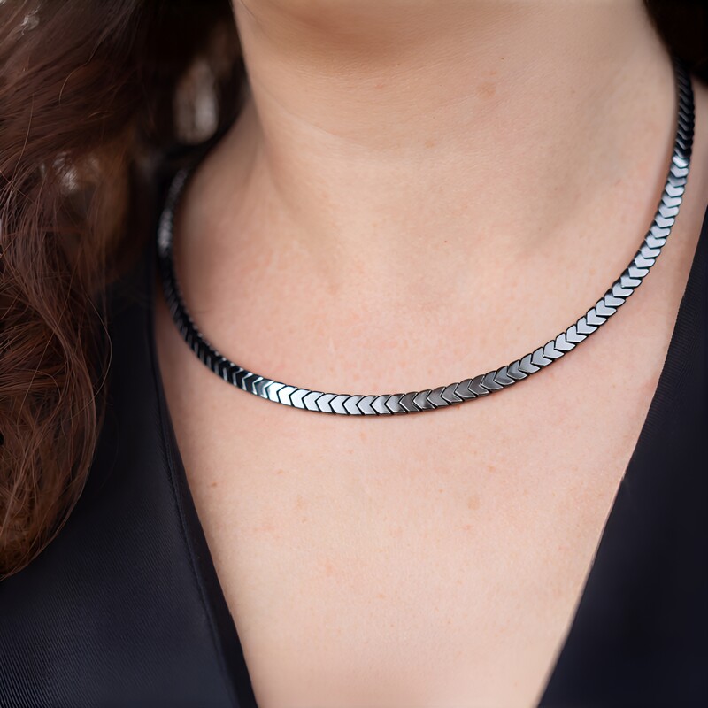 Zilveren halsketting met Zwarte Hematieten