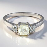 Anello in argento con Ortoclasio