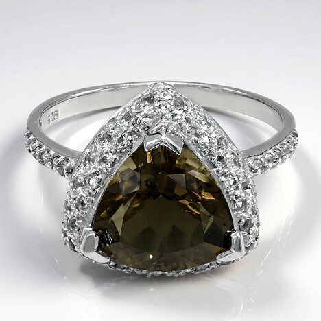 Anello in argento con Quarzo Fumè