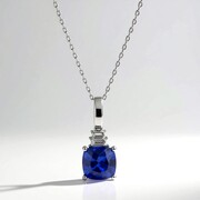 Collana in oro con Tanzanite AAA (CIRARI)