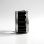 Pendentif en argent et Spinelle noir (MONOSONO COLLECTION)