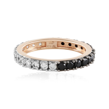 Anillo en plata con Espinela negra