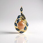 Ciondolo in argento con Pietra di Luna Pesca (Adela Silber)