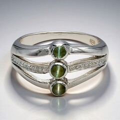 Anello in argento con Alessandrite Occhio di Gatto