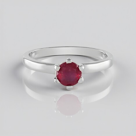 Anello in argento con Rubino del Madagascar