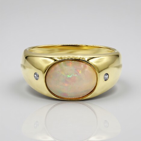 Anello in oro con Opale di Welo (Adela Gold)
