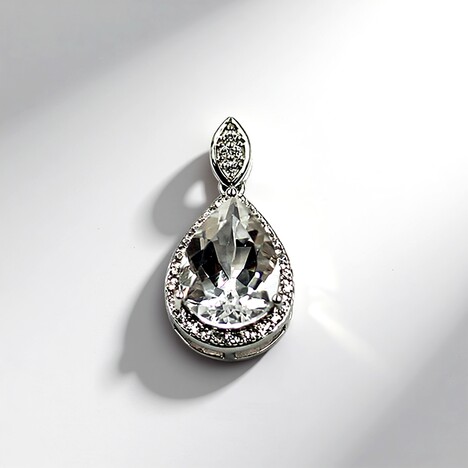Ciondolo in argento con Quarzo Bianco