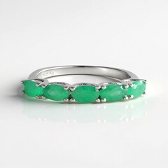 Anello in argento con Smeraldo Socoto