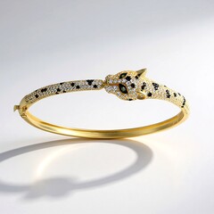 Bracciale in argento con Peridoto (Adela Silber)
