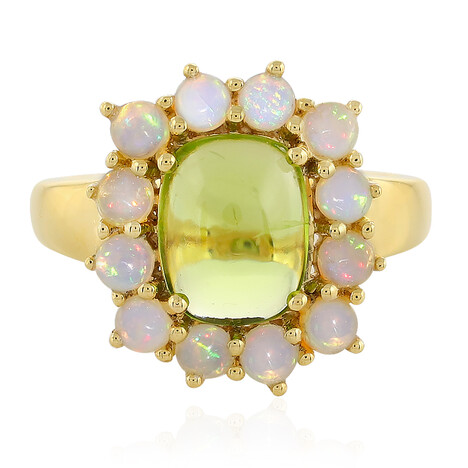 Zilveren ring met een peridoot