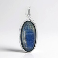 Ciondolo in argento con Cianite del Nepal (MONOSONO COLLECTION)
