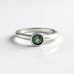 Anello in argento con Apatite Cromo