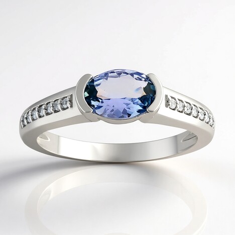 Anello in argento con Tanzanite (non riscaldata)