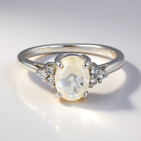 Anello in argento con Ortoclasio