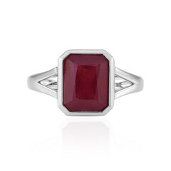 Zilveren ring met een Bemainty robijn