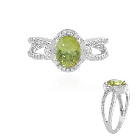 Zilveren ring met een Sfeen