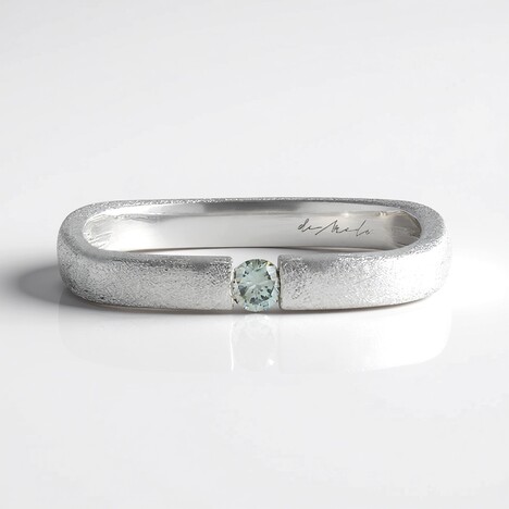 Bague en argent et Diamant bleu ciel I2 (de Melo)