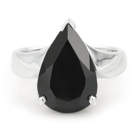 Zilveren ring met een zwarte spinel