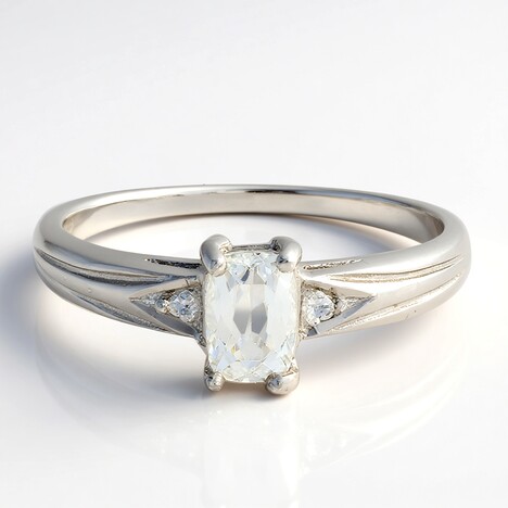 Anello in argento con Berillo Himalayano