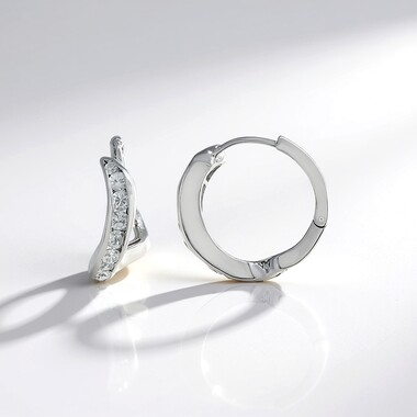 Pendientes en plata con Zircón (SAELOCANA)