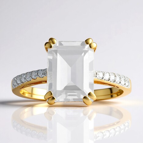Bague en argent et Topaze blanche