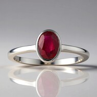 Bague en argent et Rubis de Bemainty